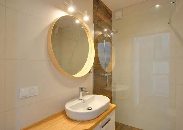 Invest Szklarska 800 - C10 * شكلارسكا بوريبا