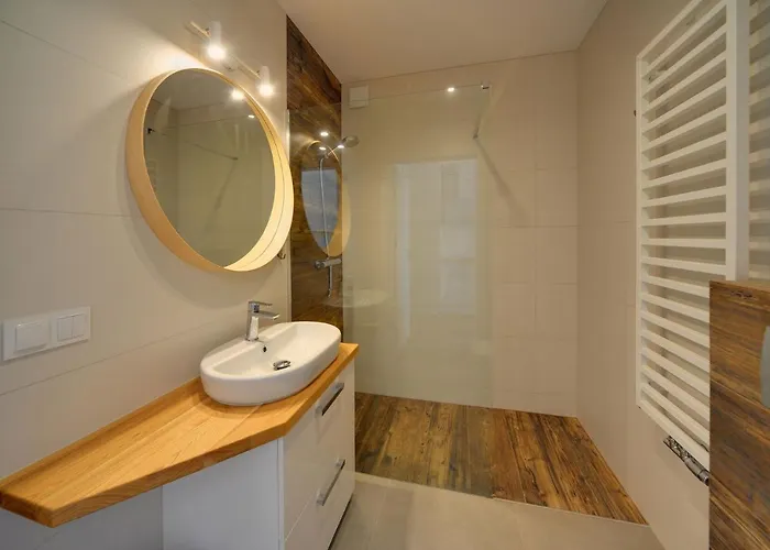 Invest Szklarska 800 - C10 * شكلارسكا بوريبا