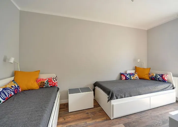 Invest Szklarska 800 - C10 *